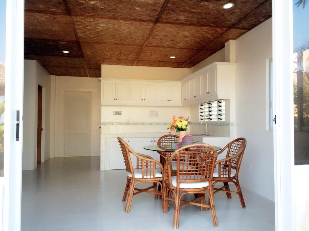 Oslob Garden Stay Beach Resort 部屋 写真