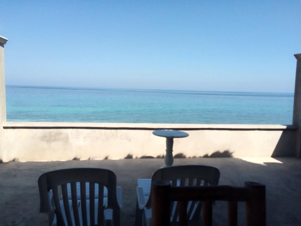 Oslob Garden Stay Beach Resort エクステリア 写真